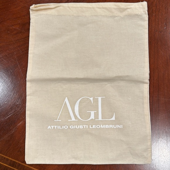 AGL Attilio Giusti Leombruni athletic shoe with pearl embellishment - Picture 7 of 7